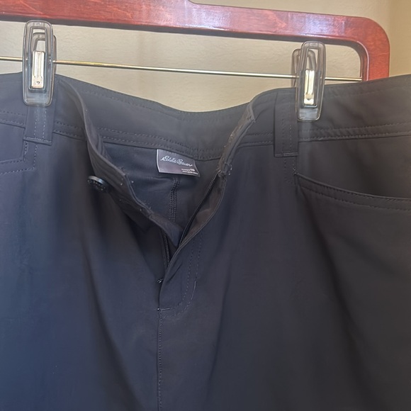 NWOT Eddie Bauer Women's Black Adventurer Skort Size 10 - Picture 5 of 7